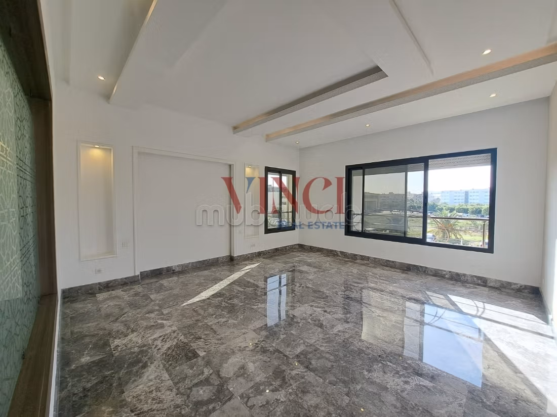 A VENDRE un Penthouse En S3 aux Berges du Lac 2