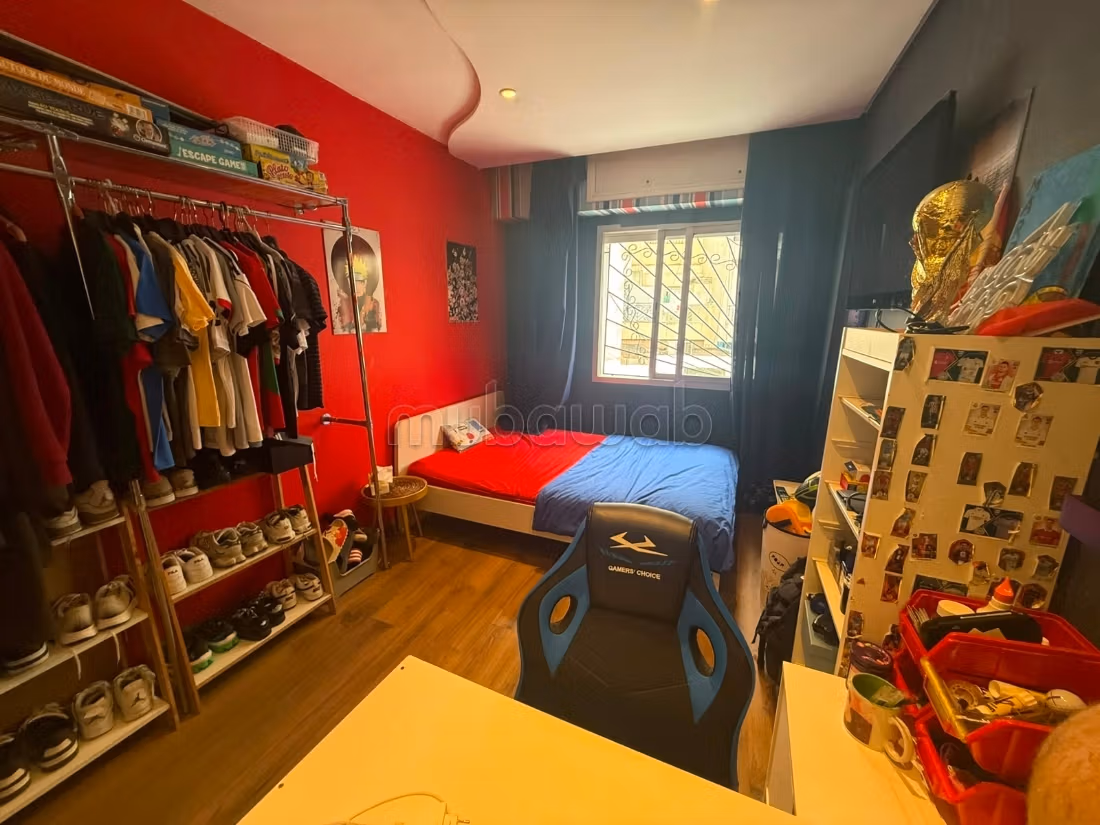 Appartement 2 chambres a vendre 
bourgogne ouest — 6