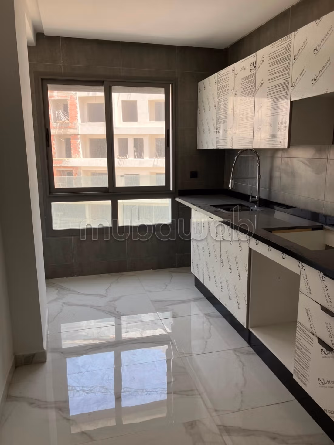 Appart 73m² 2 chambres 
Stade Tanger 
Haut standing — 3