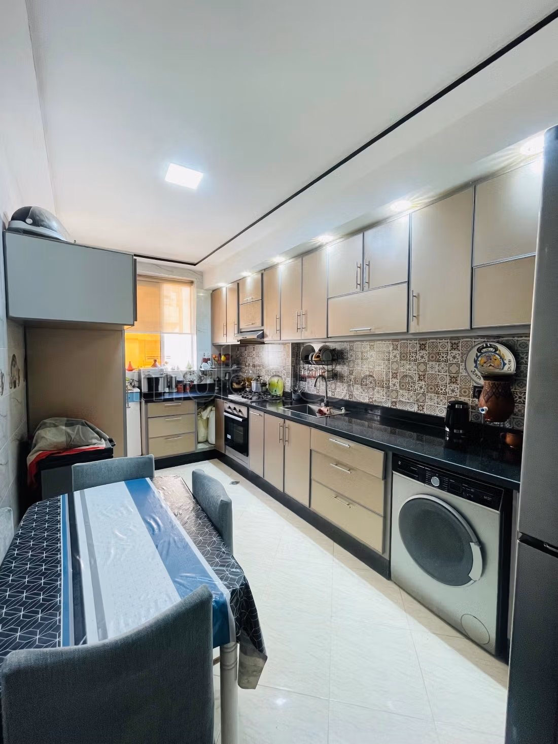 Appartement 100 m² à Zouagha — 4