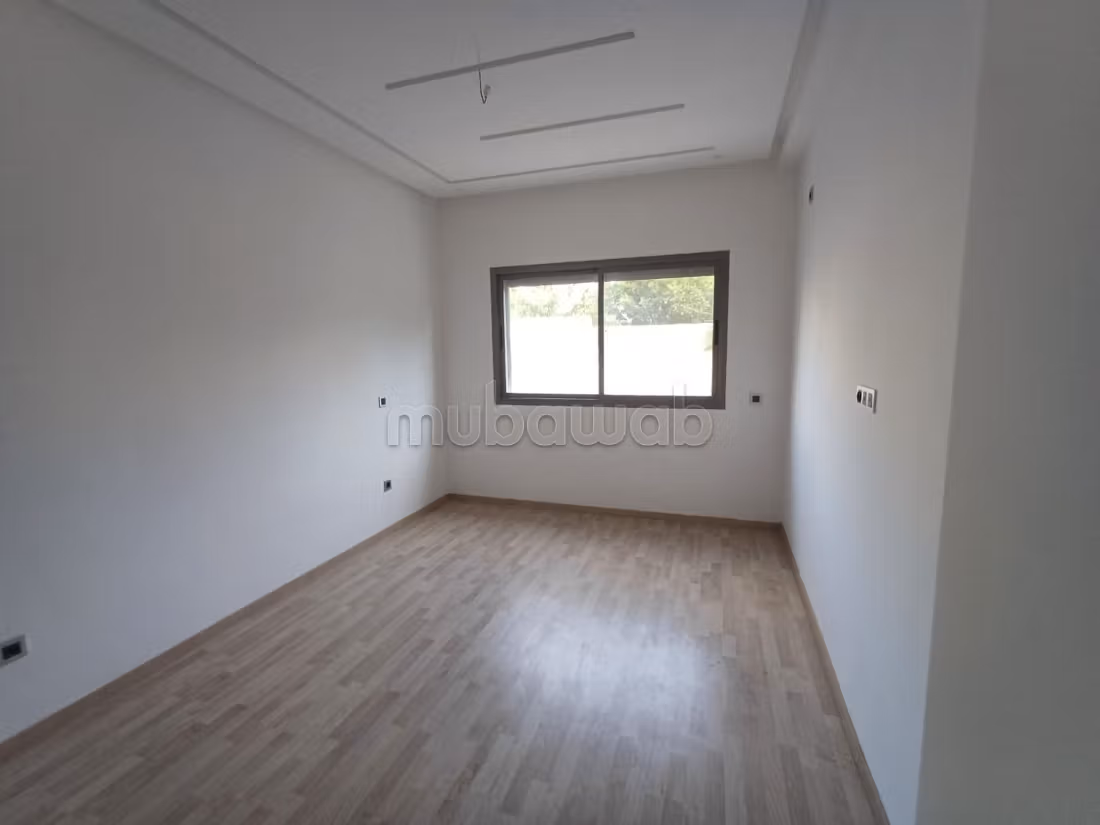 Apt neuf 76m: 2ChambresSalon Proche CFC — 4