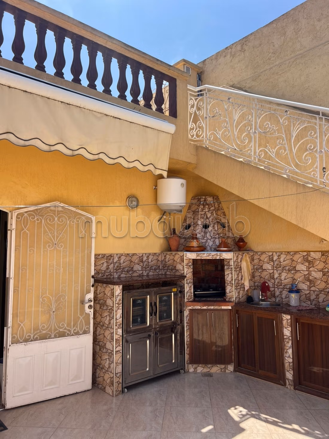 Luxe villa te koop in Al-Barnoussi Jeruzalem. 1 stuk