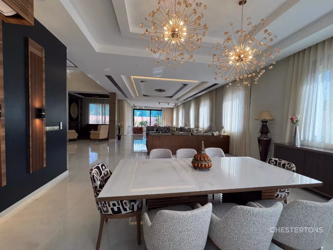 Exceptional Contemporary Villa – 900 m² Living Space
