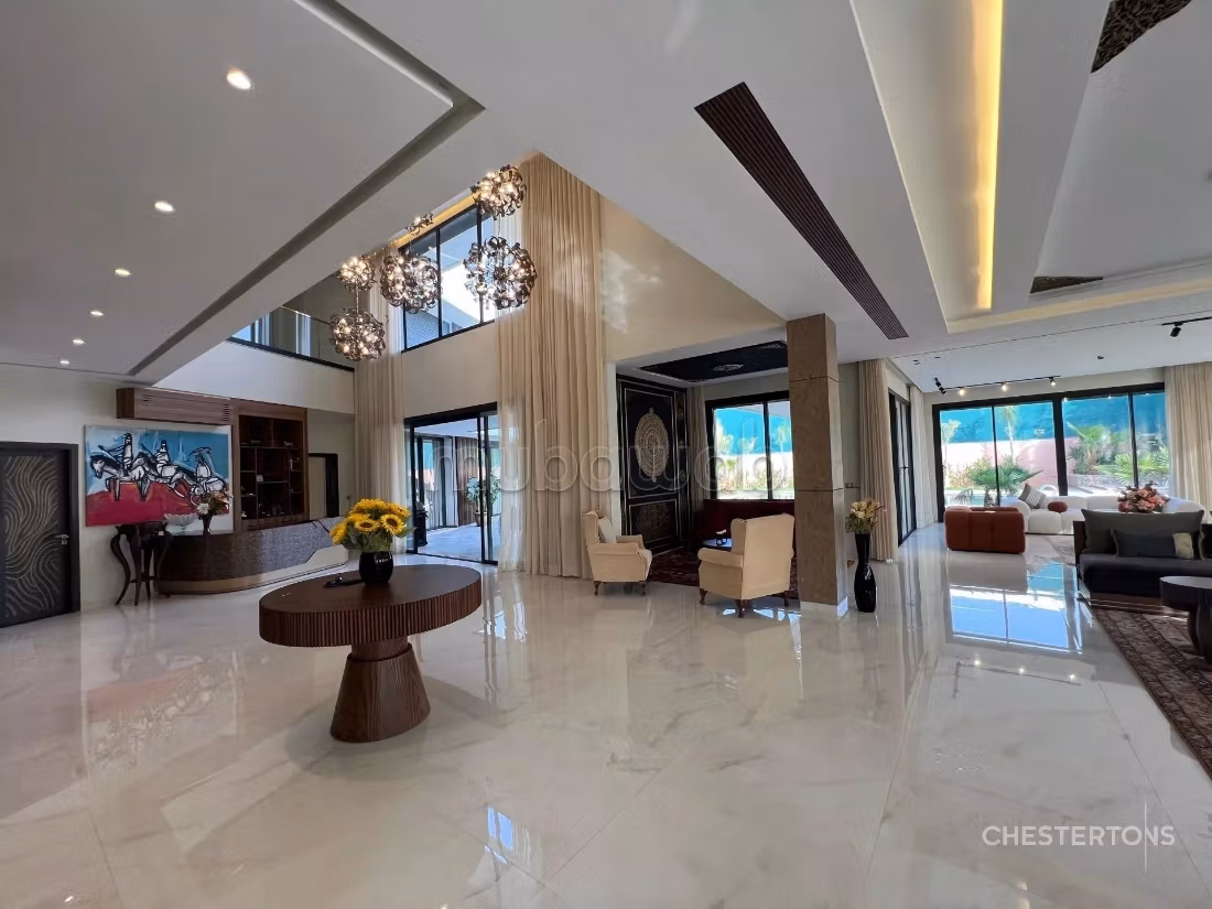 Exceptional Contemporary Villa – 900 m² Living Space