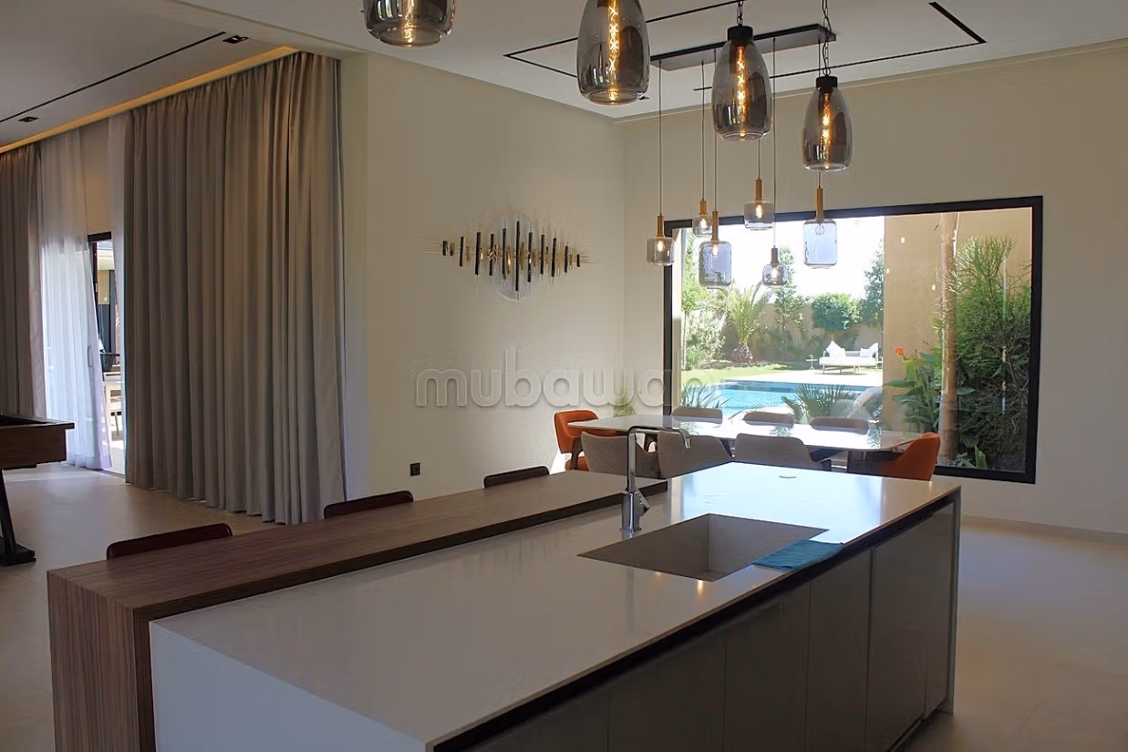 Bellissima villa arredata con tre camere