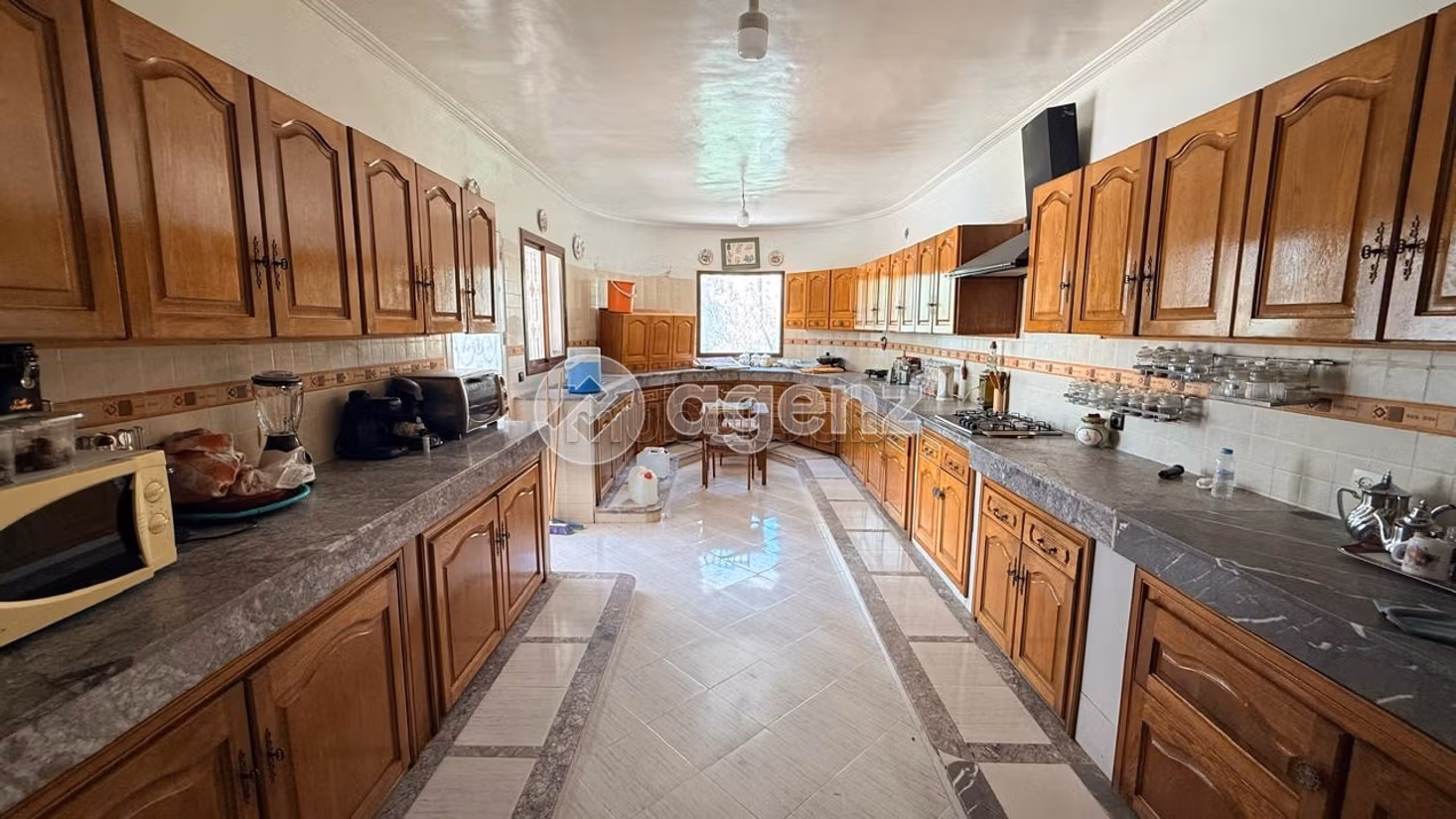 Villa for sale 17,500 m², 3 bedrooms Other Benslimane