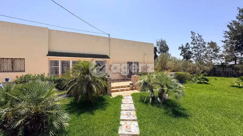 Villa te koop 17.500 m², 3 slaapkamers Andere Benslimane