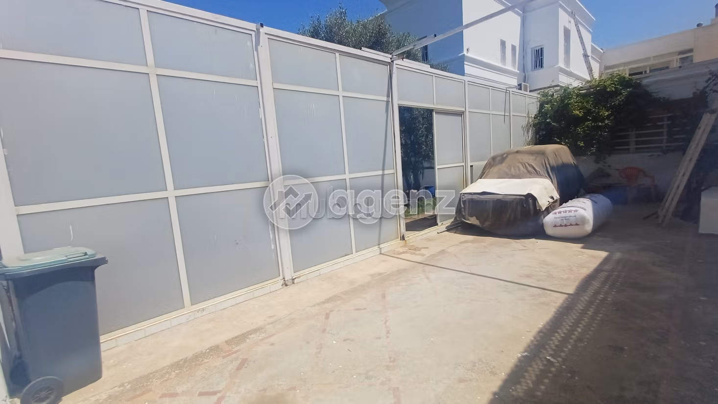 Villa à vendre 474 m², 4 chambres Hay Al Fath Rabat