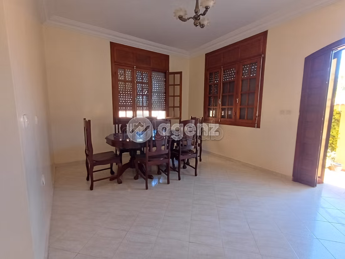 Villa à vendre 296 m², 4 chambres Benslimane Benslimane