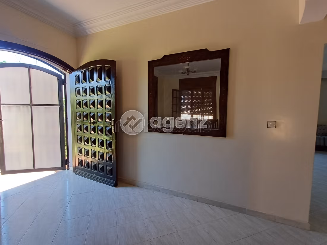 Villa à vendre 296 m², 4 chambres Benslimane Benslimane