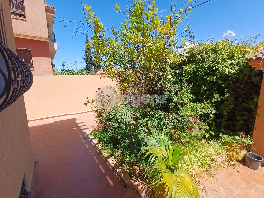 Villa à vendre 296 m², 4 chambres Benslimane Benslimane