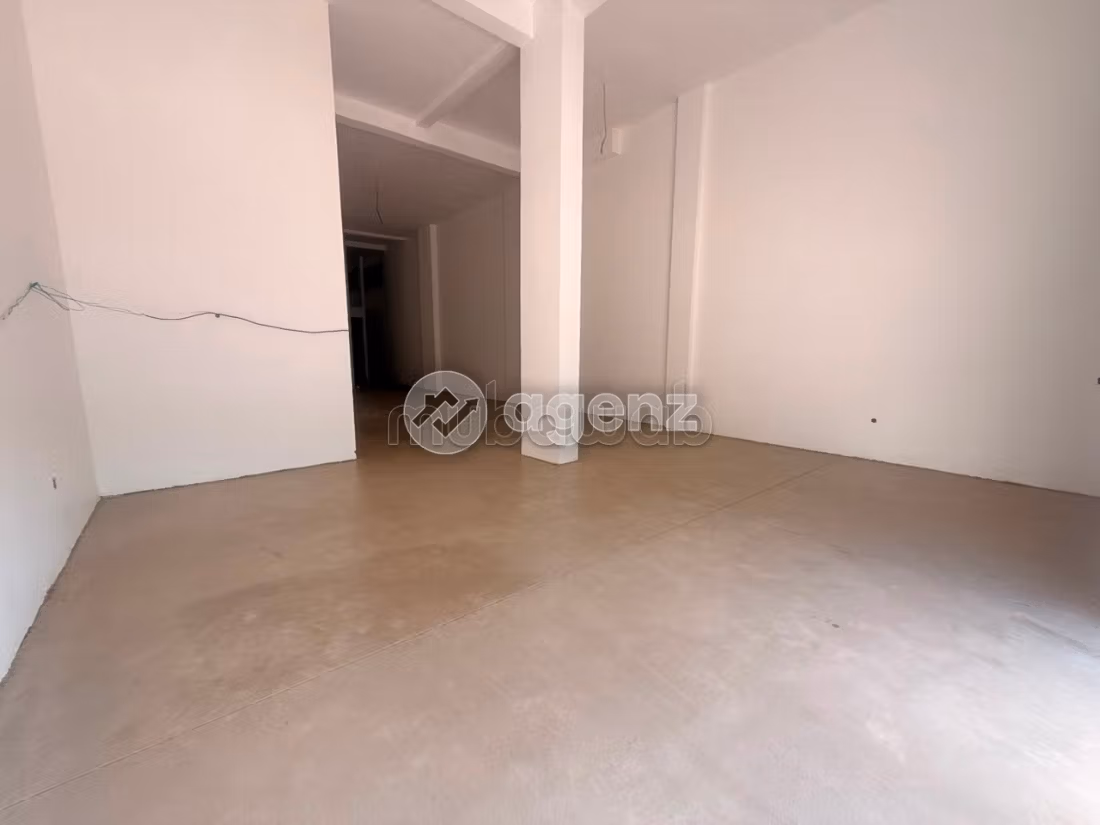 Commercio in affitto 471 m² Val Fleurie Casablanca