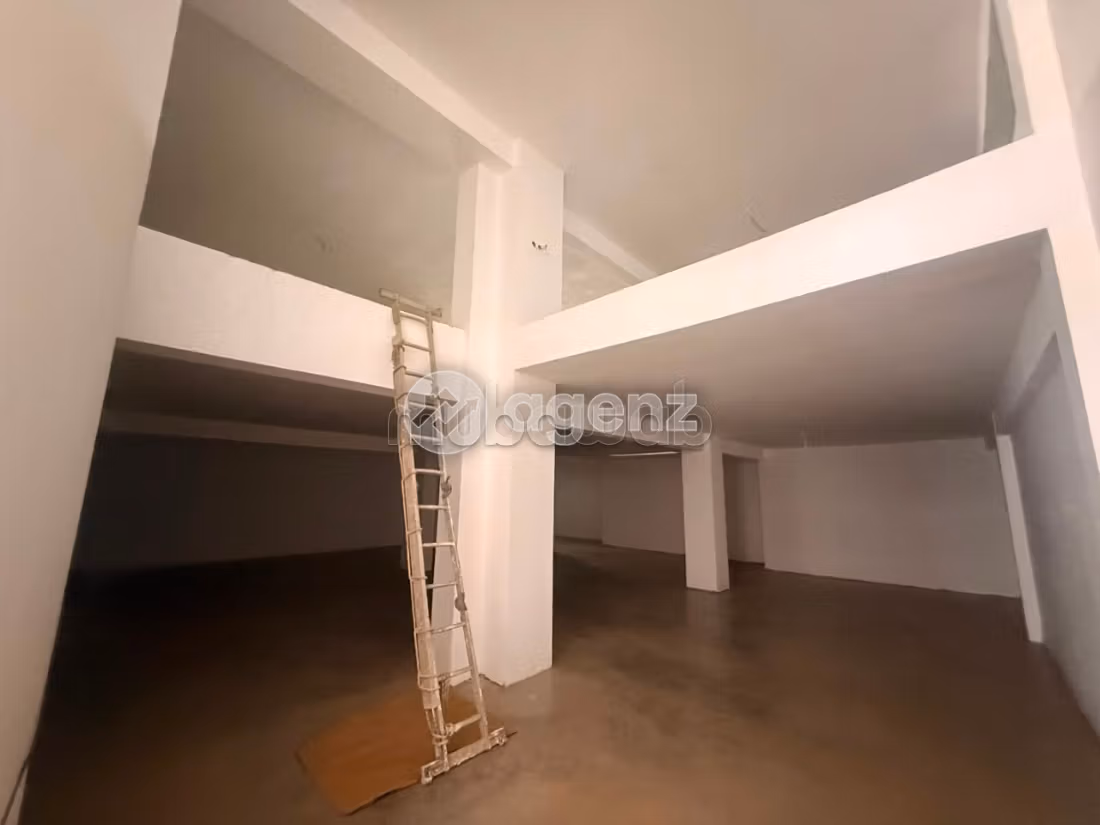 Commercio in affitto 471 m² Val Fleurie Casablanca