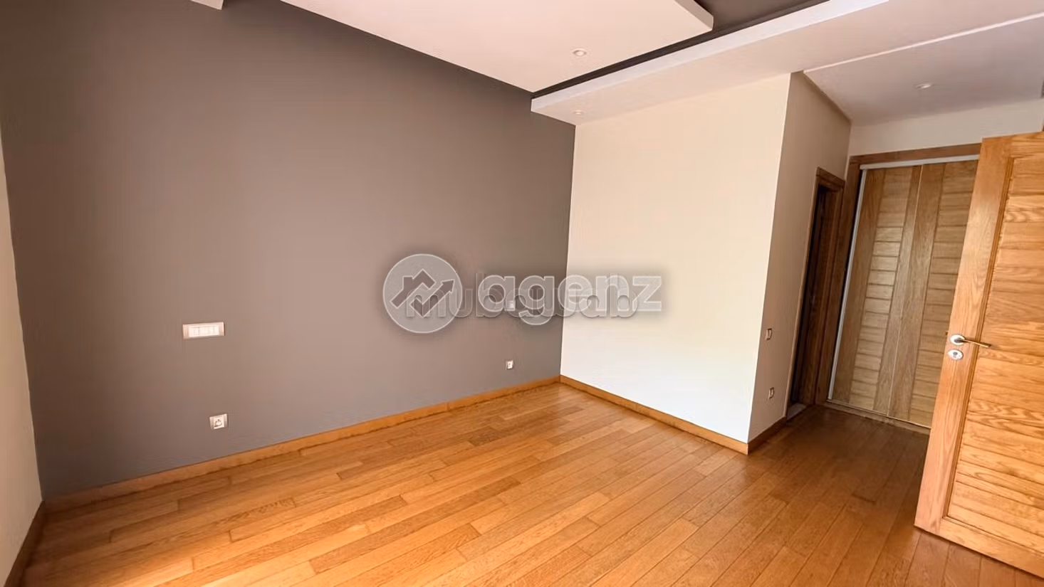 Appartamento in affitto di 125 m², 3 camere California Casablanca