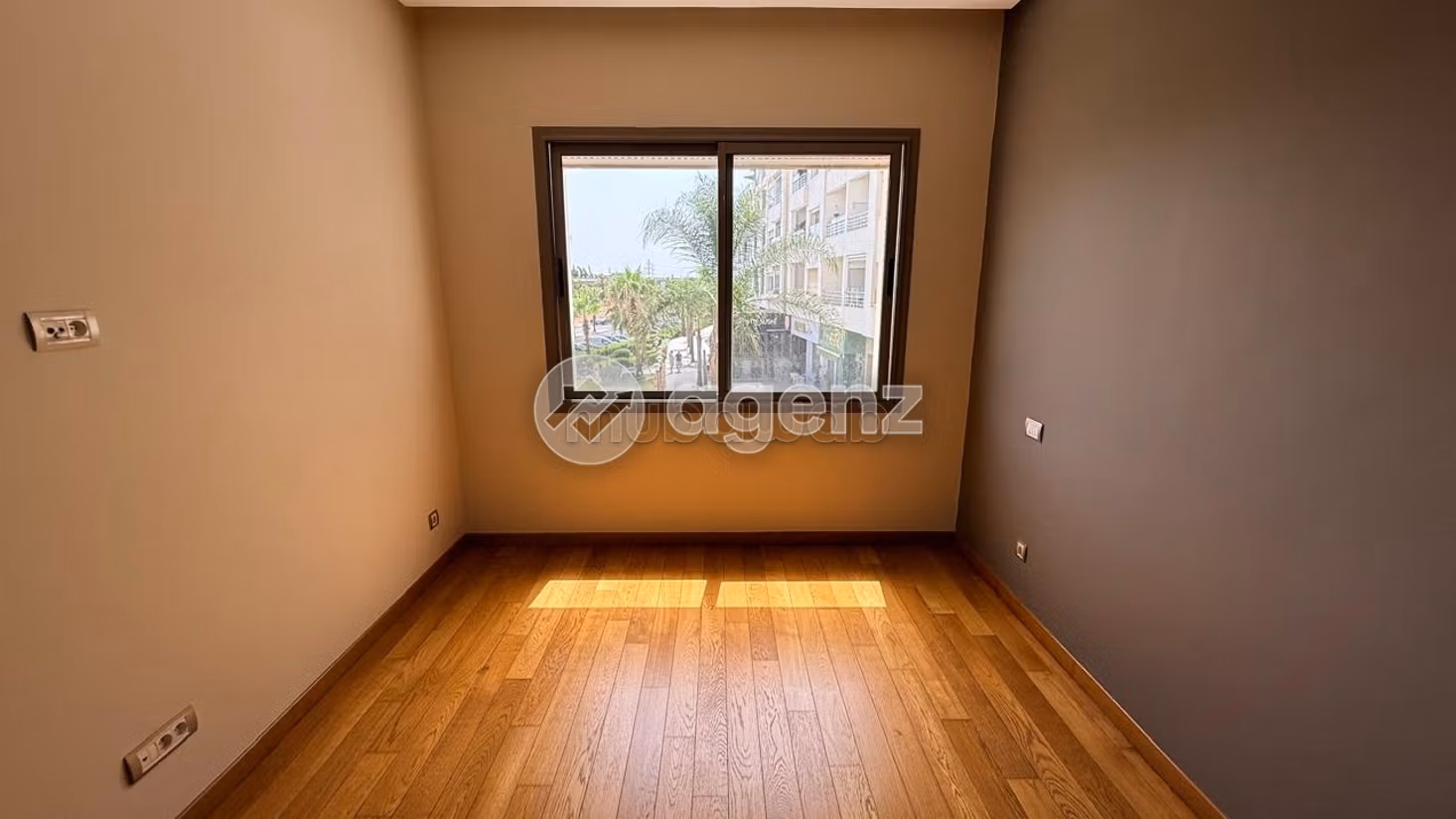 Appartamento in affitto di 125 m², 3 camere California Casablanca