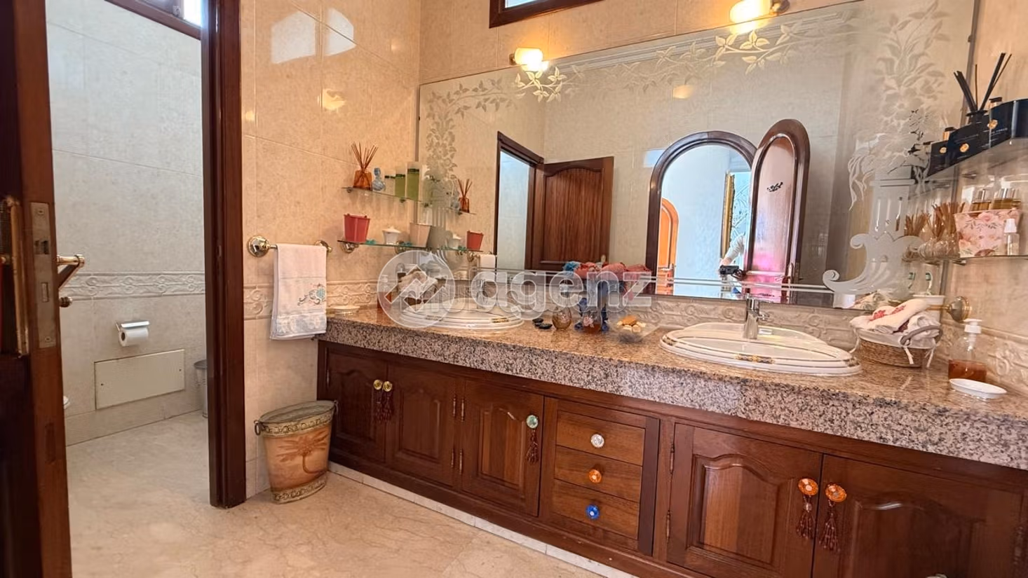 Villa à vendre 750 m², 5 chambres Laymoune Casablanca