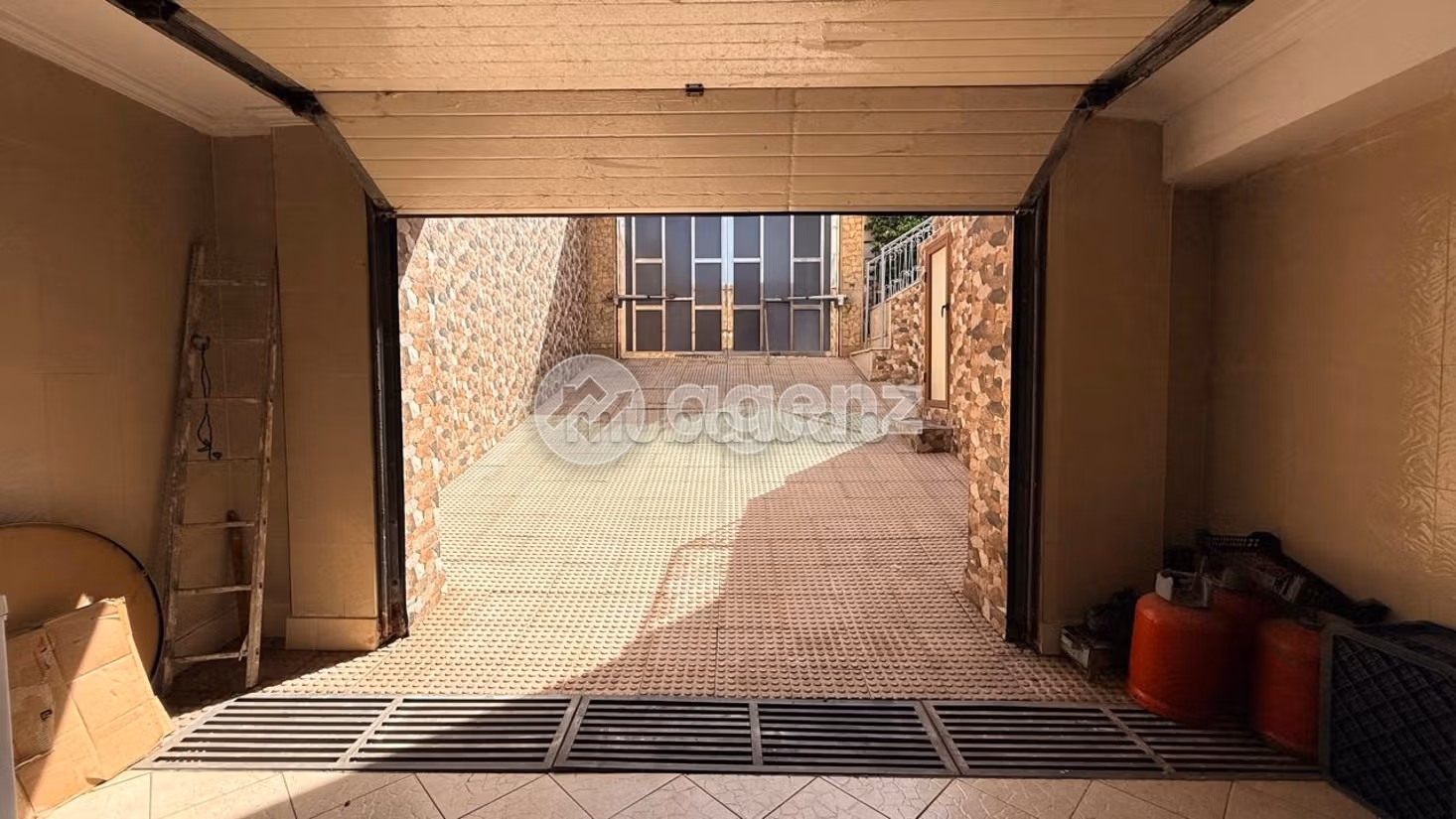 Villa à vendre 750 m², 5 chambres Laymoune Casablanca