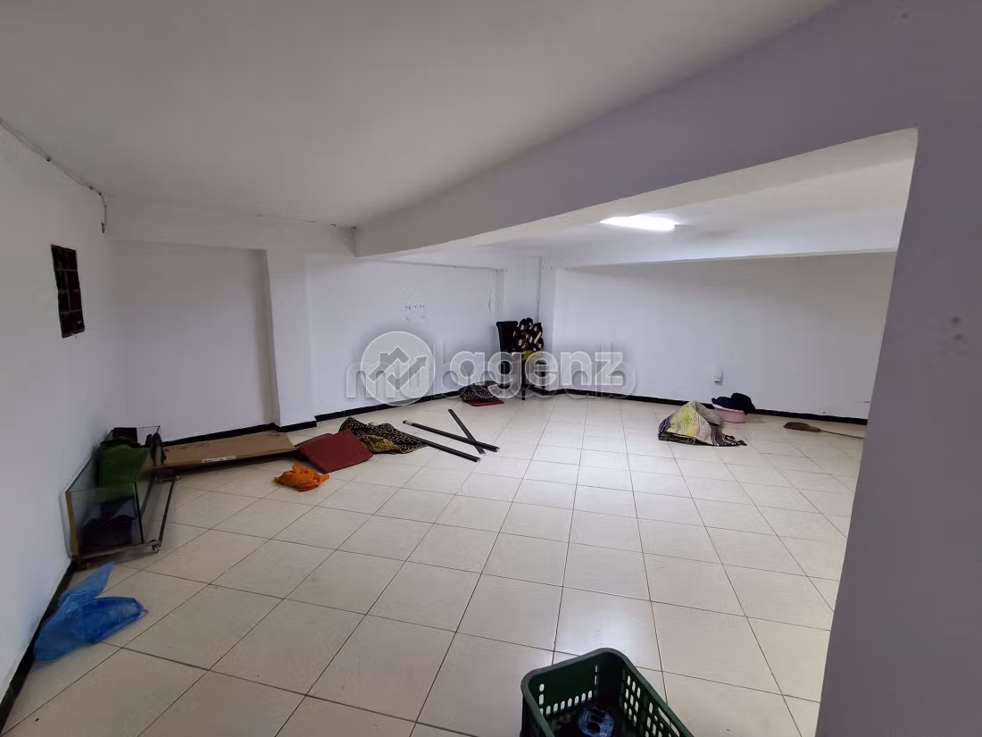 Comercio en venta 95 m² hay chemaou Salé