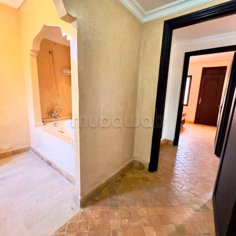 Villa en Venta de 377.0 m² en Marrakech, Arset Lamaach