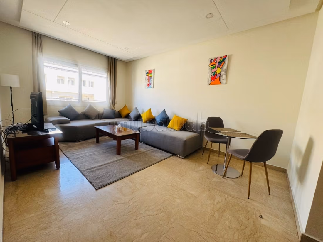 Studio à louer au triangle d'or