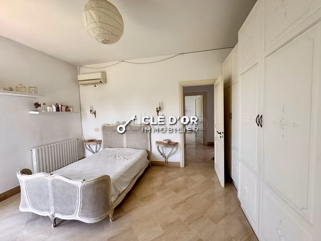 Villa di alto standing con piscina in affitto a Gammarth