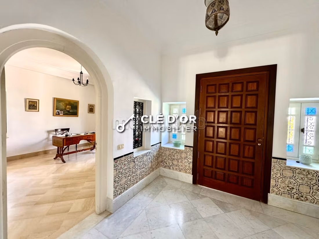 Villa di alto standing con piscina in affitto a Gammarth
