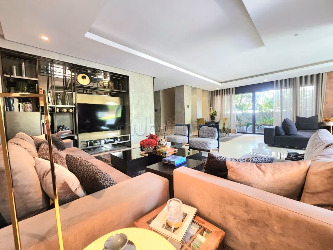 Villa en venta en Ain Diab