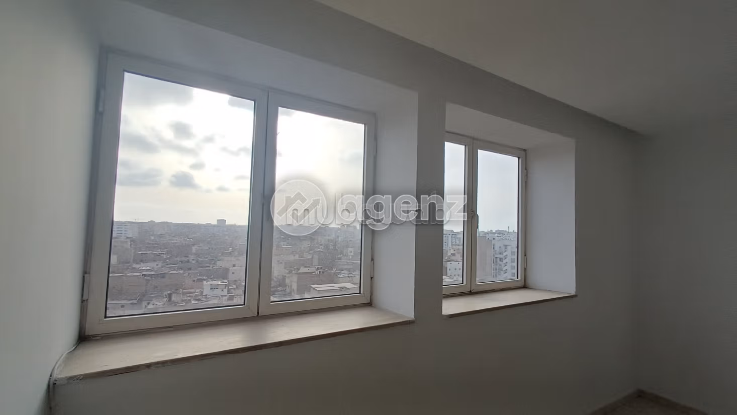 Appartement à vendre 157 m², 3 chambres 
Les Hôpitaux Casablanca
