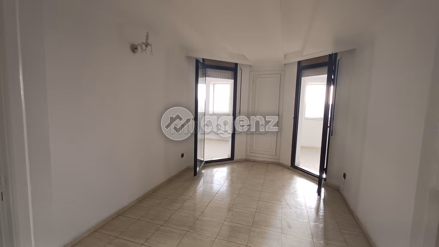 Appartement à vendre 157 m², 3 chambres 
Les Hôpitaux Casablanca