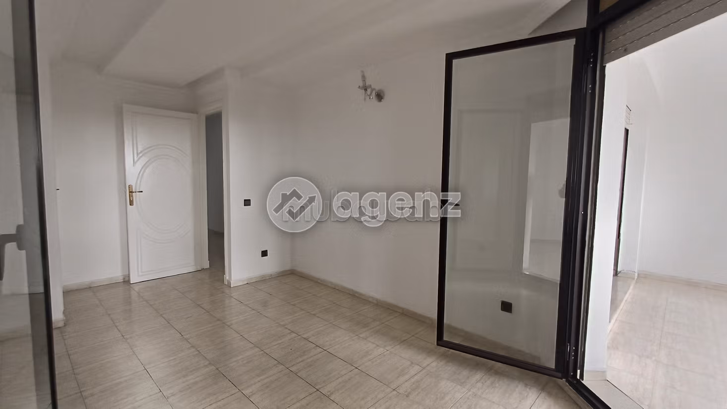 Appartement à vendre 157 m², 3 chambres 
Les Hôpitaux Casablanca