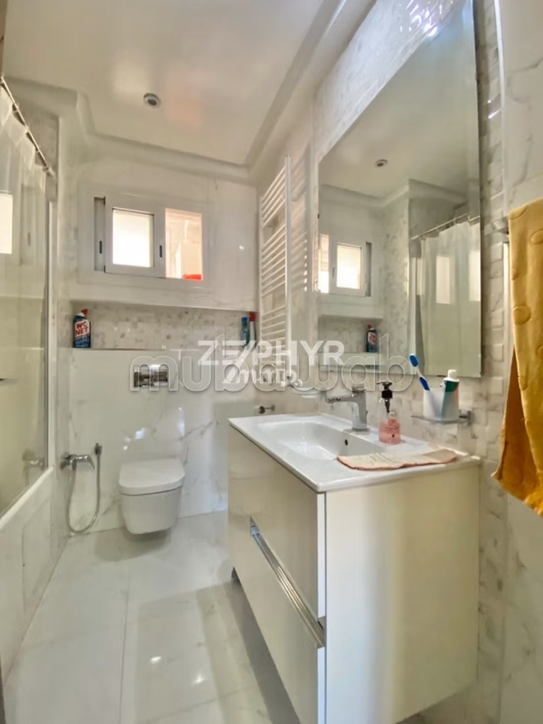 A vendre appartement S3 171 m² aux Jardins de Carthage