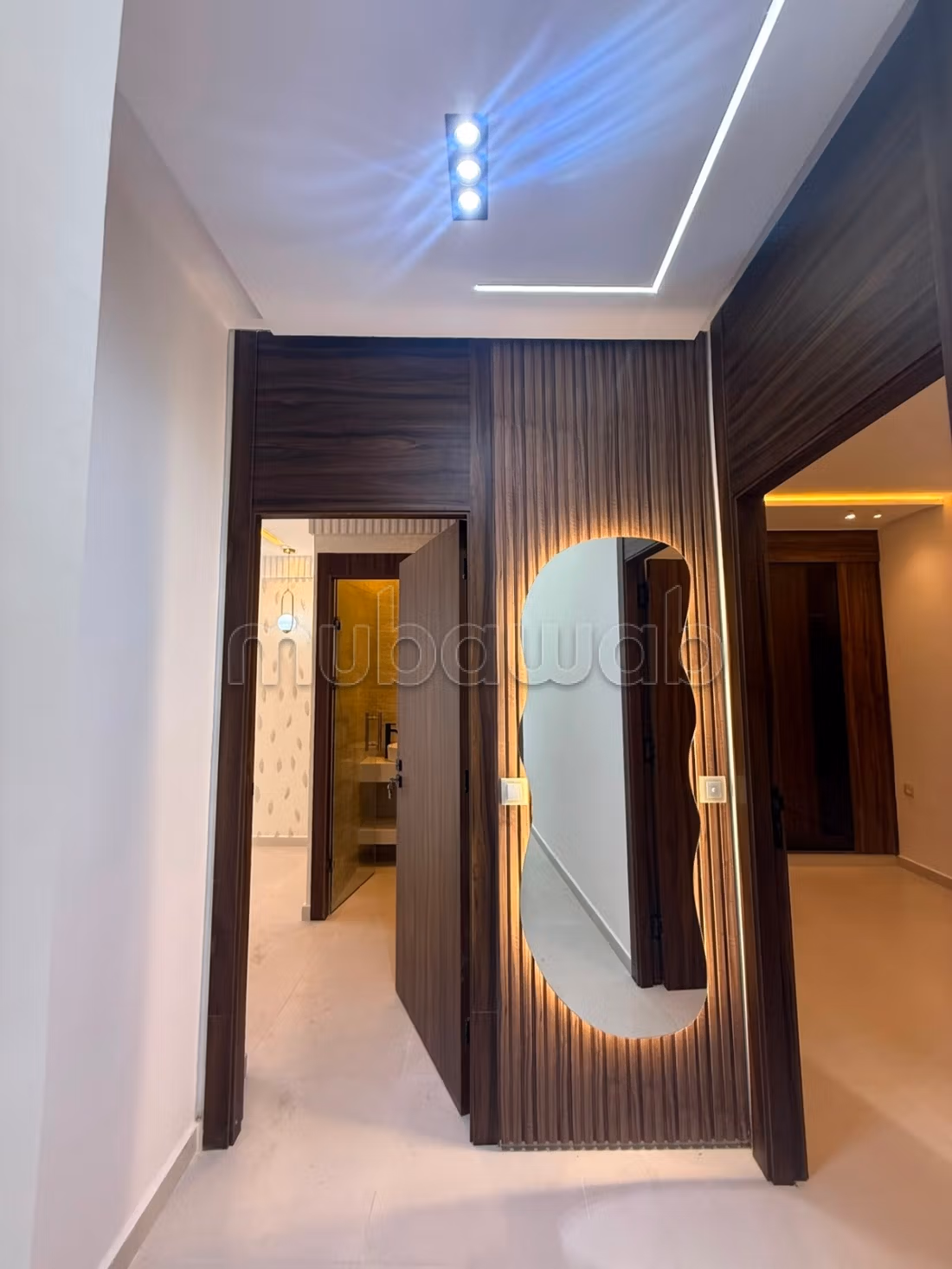 Venta de apartamento en Morthil. 2 habitaciones increíbles. Puerta resistente, residencia segura