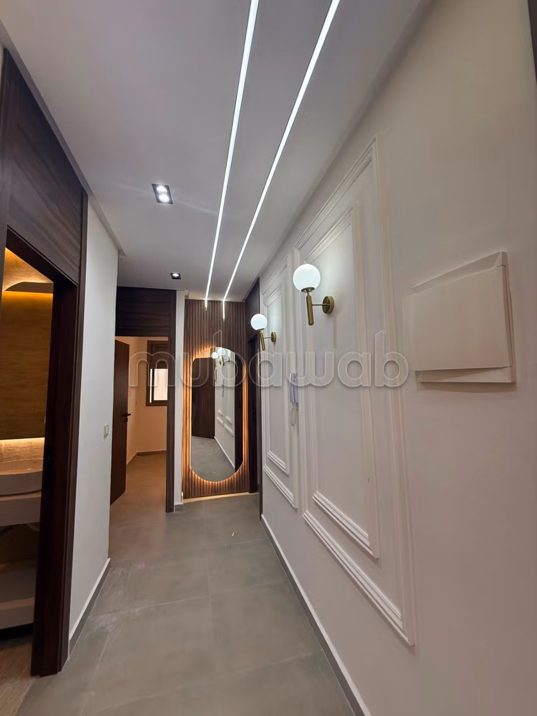Venta de apartamento en Morthil. 2 habitaciones increíbles. Puerta resistente, residencia segura
