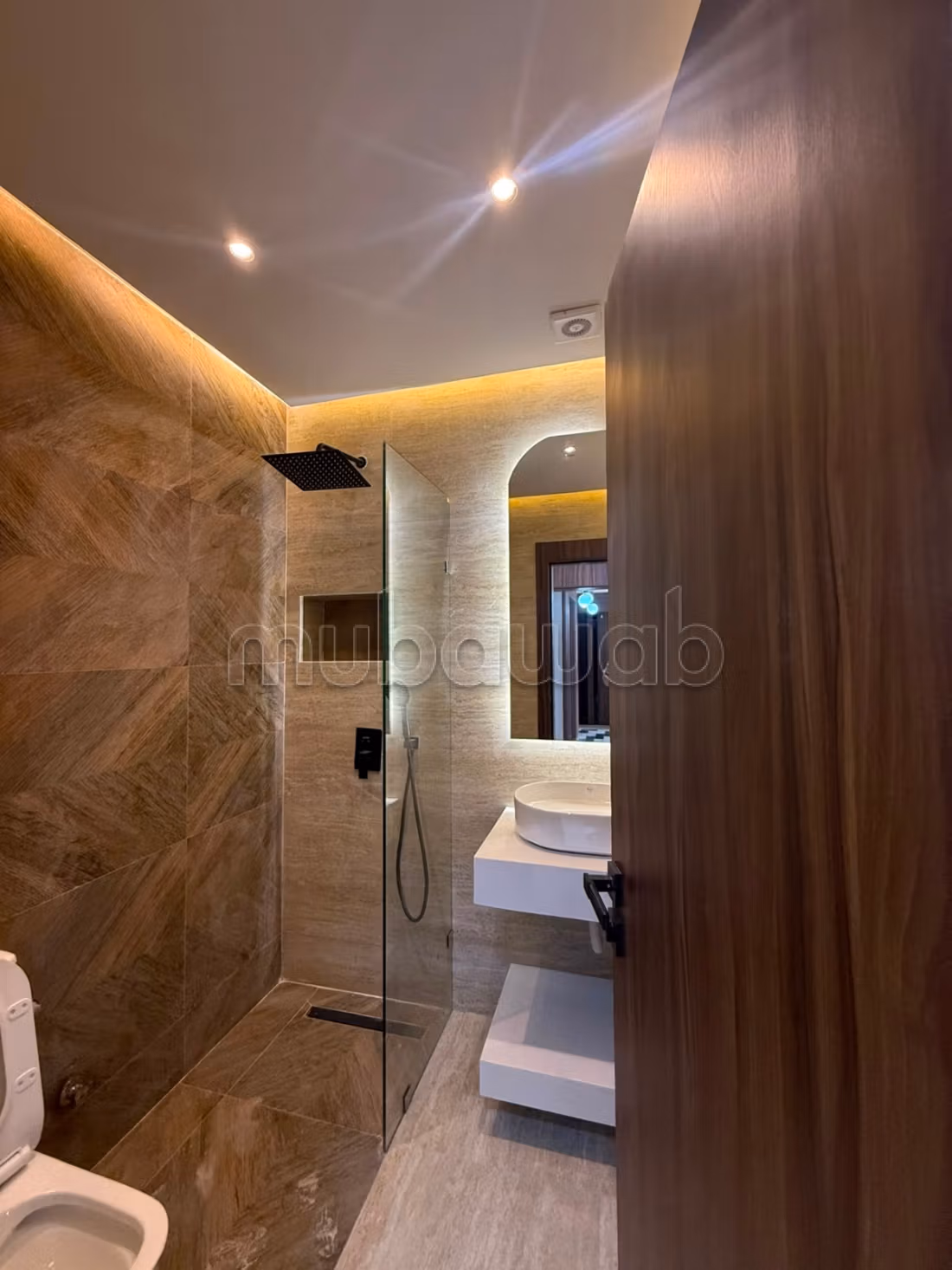 Venta de apartamento en Morthil. 2 habitaciones increíbles. Puerta resistente, residencia segura