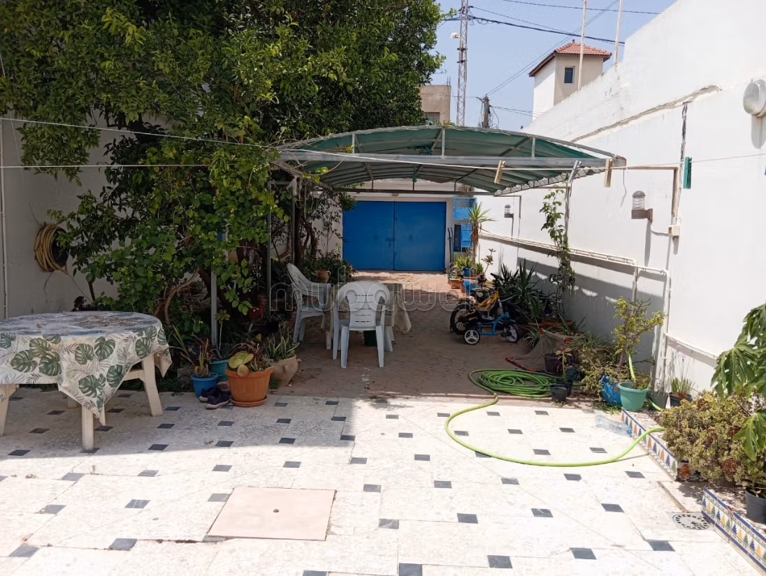 Character villa with landscaped garden