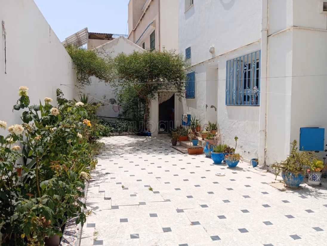 Character villa with landscaped garden