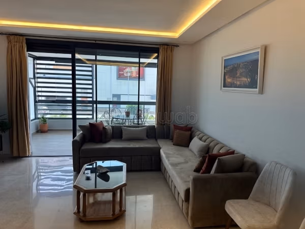 Furnished studio