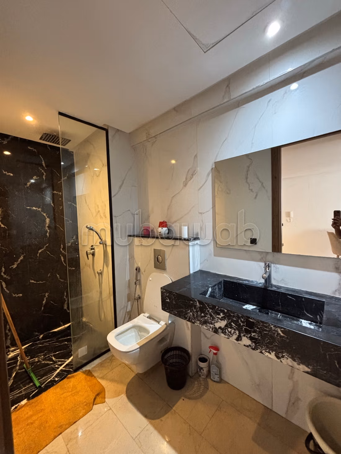 Louez cet appartement à Les Hôpitaux. 2 pièces. Bien meublé — 6