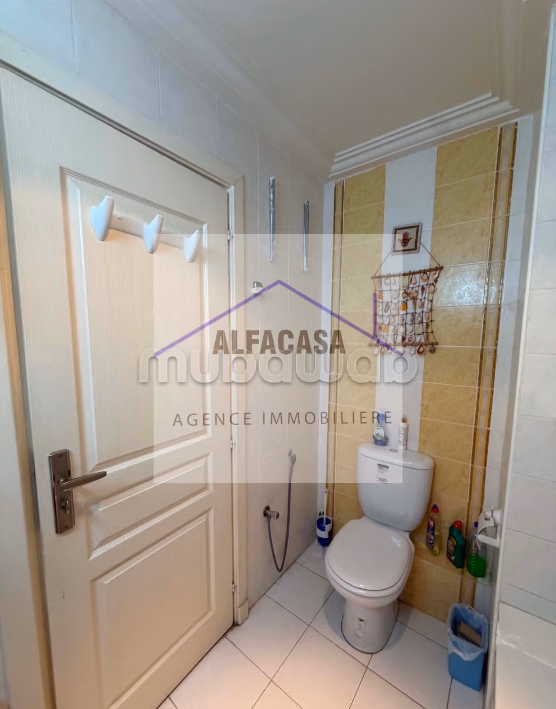 A vendre un appartement s2 a cite wahat laouina
