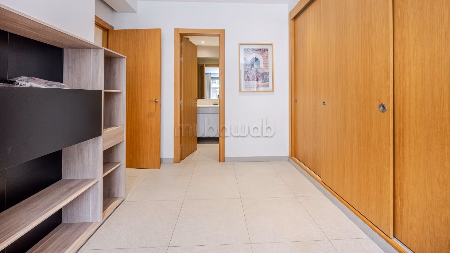 Appartamento con 3 stanze e terrazza