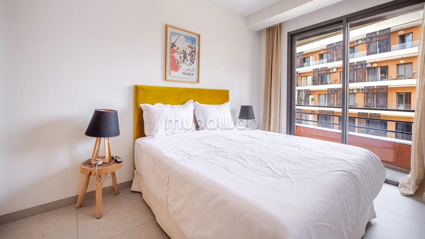 Appartamento con 3 stanze e terrazza