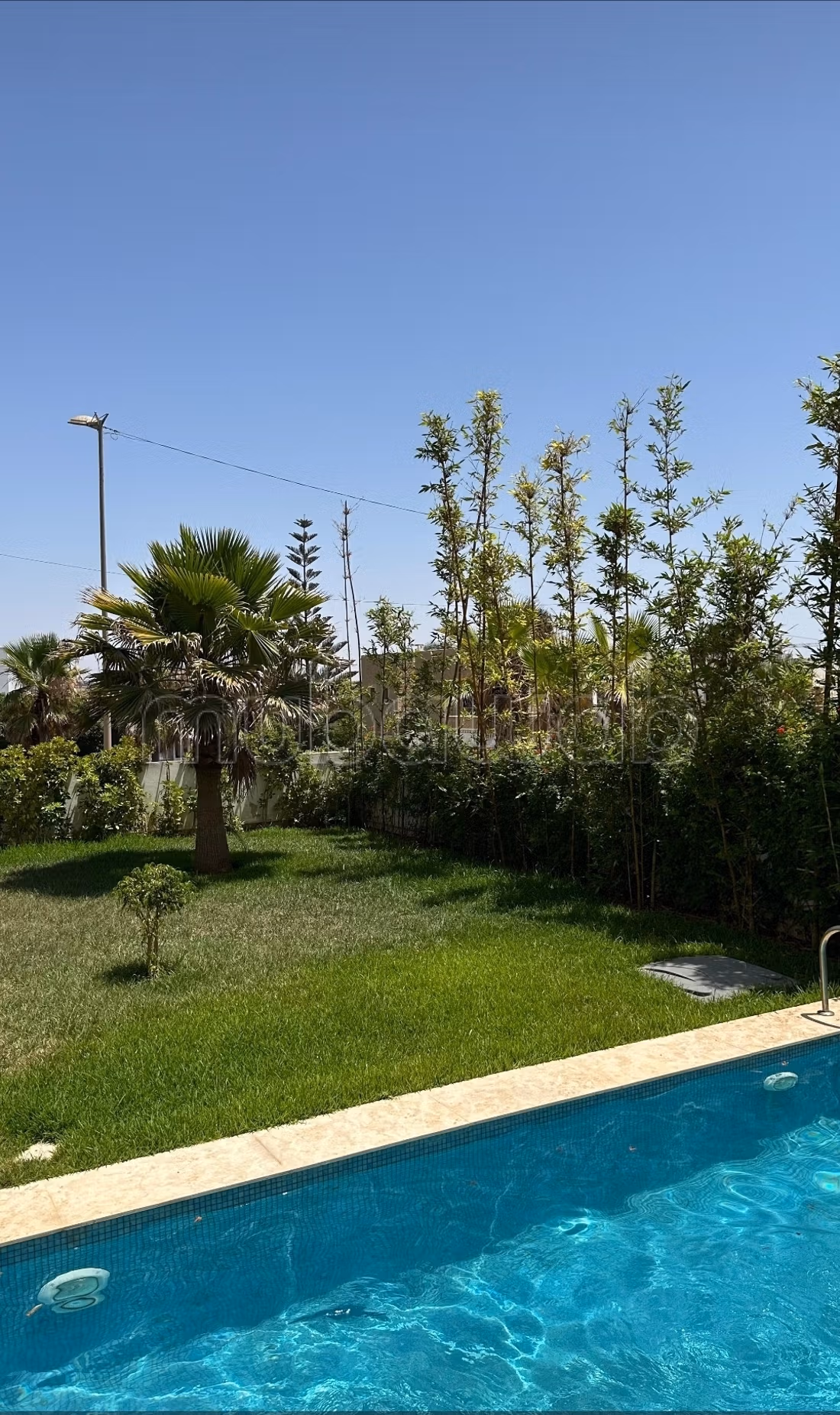 In vendita - Villa prestigiosa a Plage des Nations