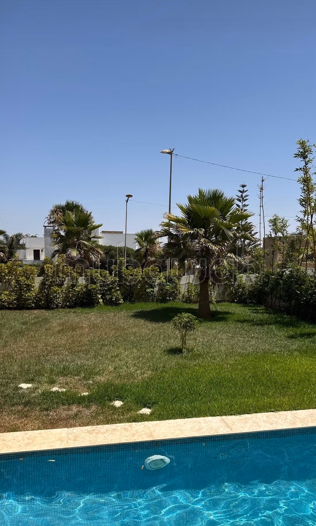 In vendita - Villa prestigiosa a Plage des Nations