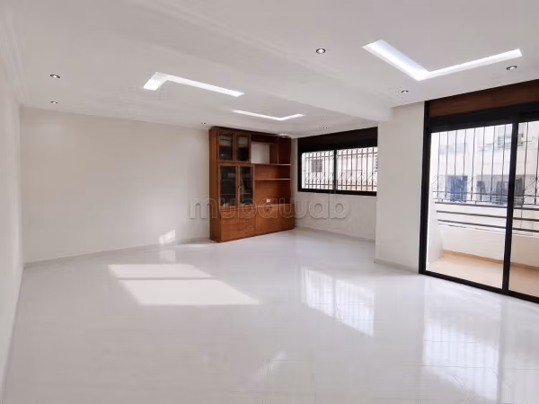 Appartement à vendre à Agdal
