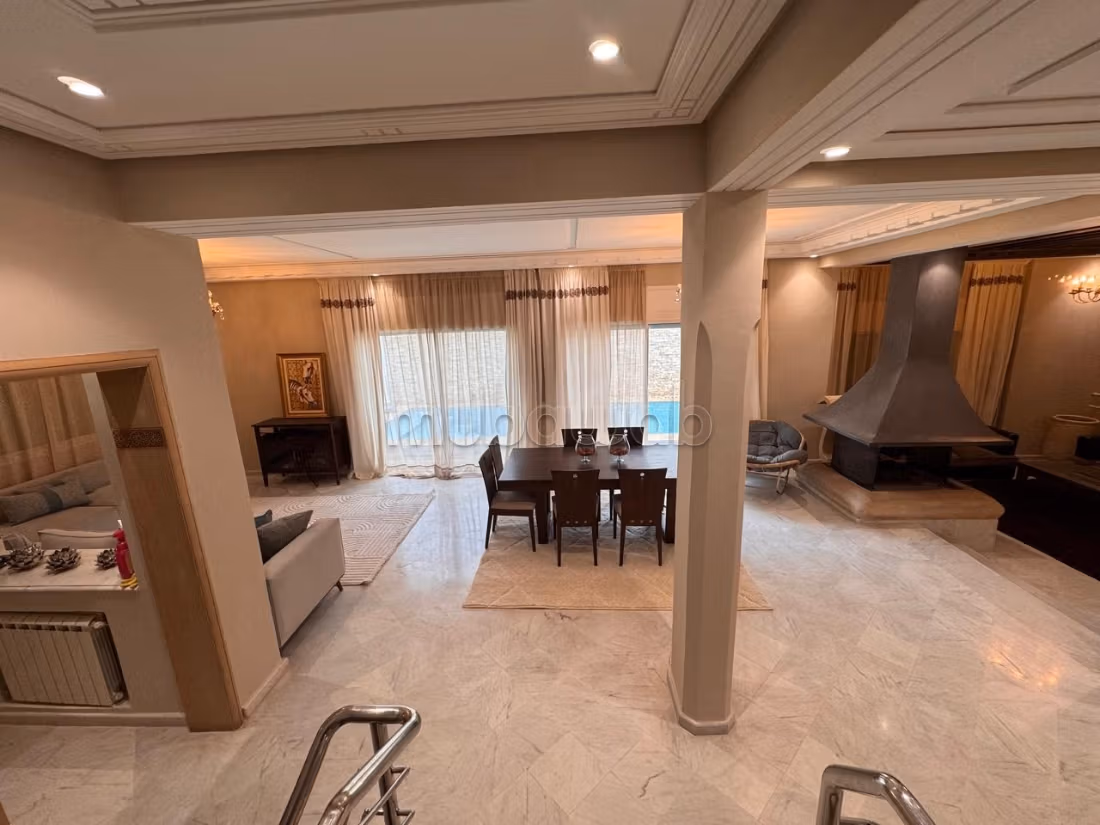 For rent Villa on a plot of 540 m²