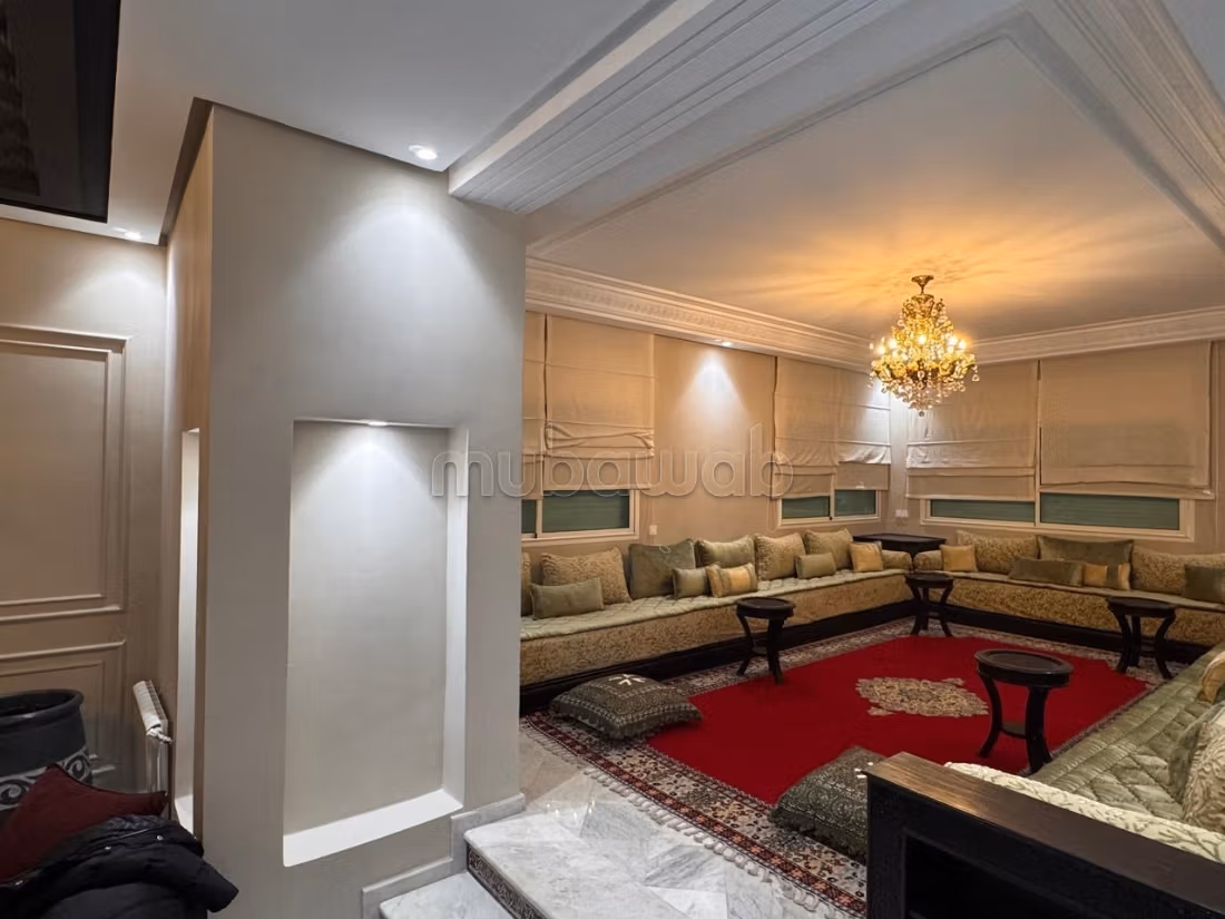 For rent Villa on a plot of 540 m²