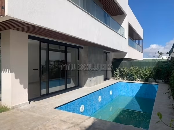 Coquette Villa jumelée 
BOUSKOURA VILLE VERTE