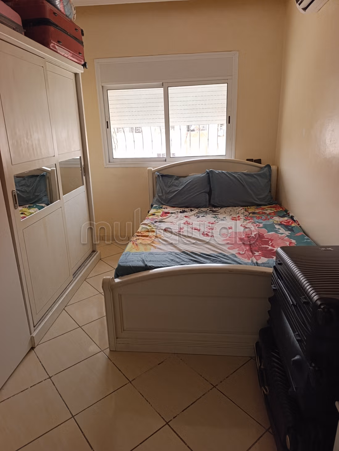 Venta de un apartamento en el barrio de Al-Farah. 23 piezas increíbles. Amueblado