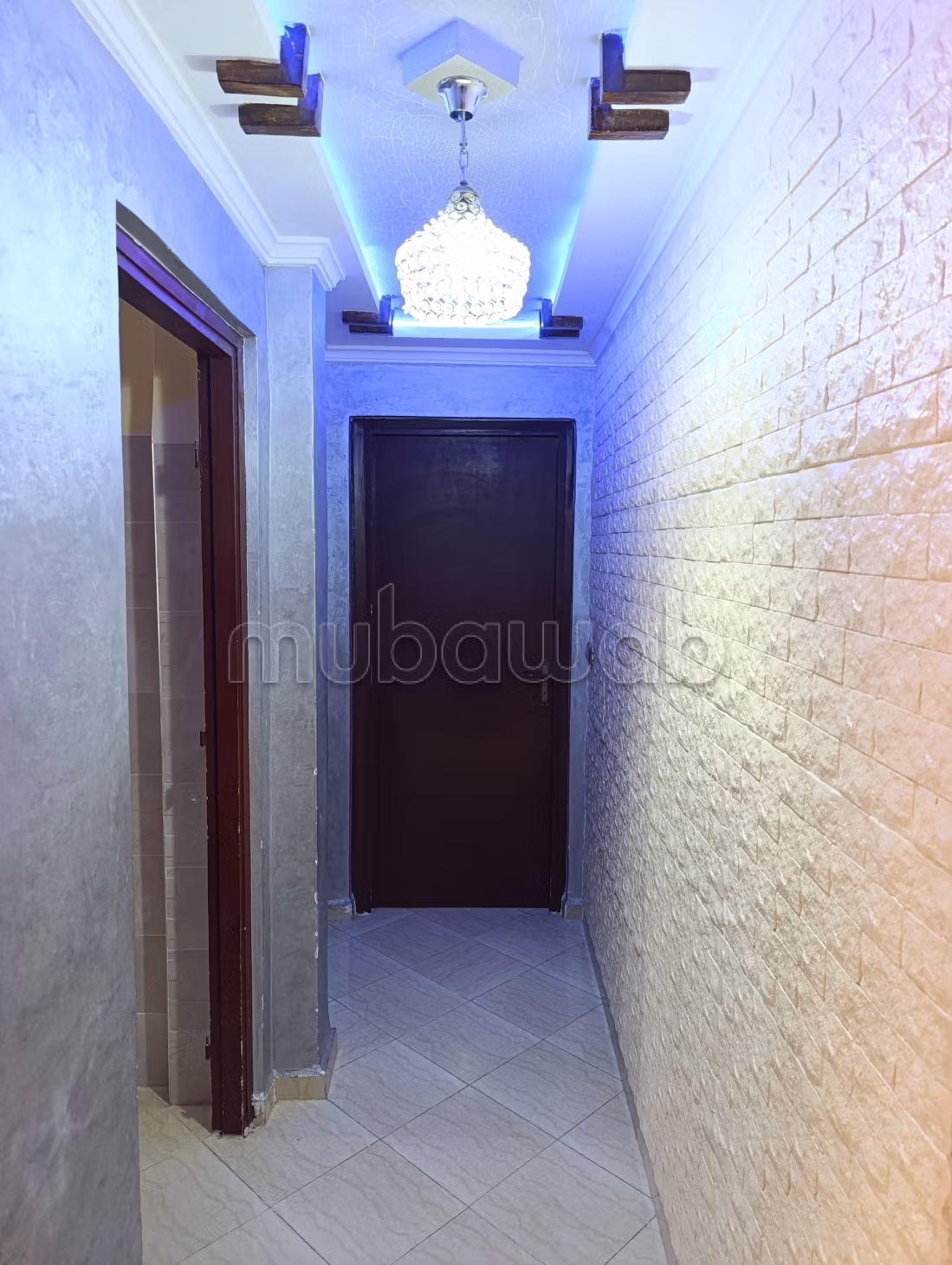 Venta de un apartamento en el barrio de Al-Farah. 23 piezas increíbles. Amueblado