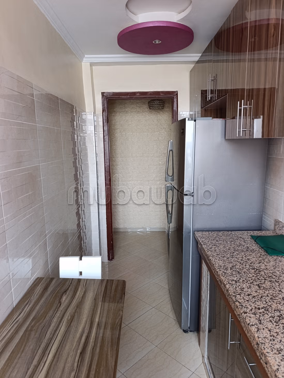 Venta de un apartamento en el barrio de Al-Farah. 23 piezas increíbles. Amueblado